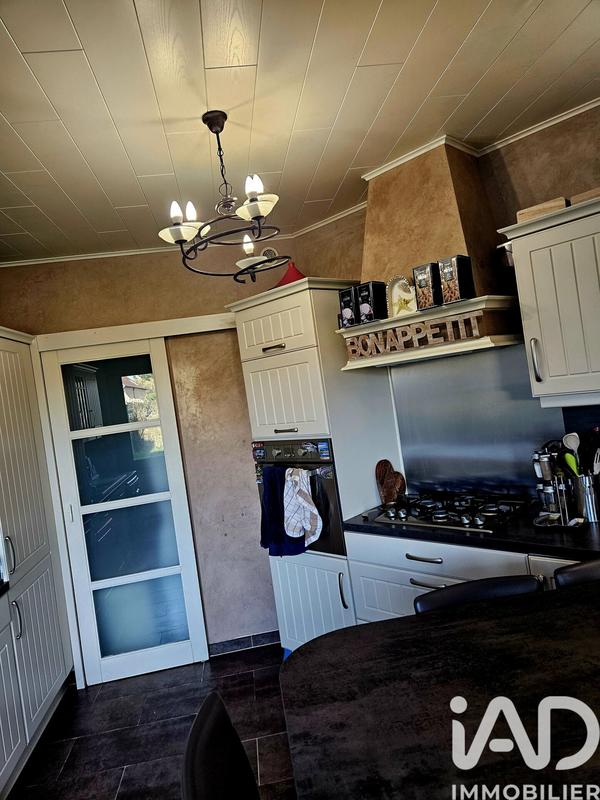 Maison - 140 m² - 7 pièces