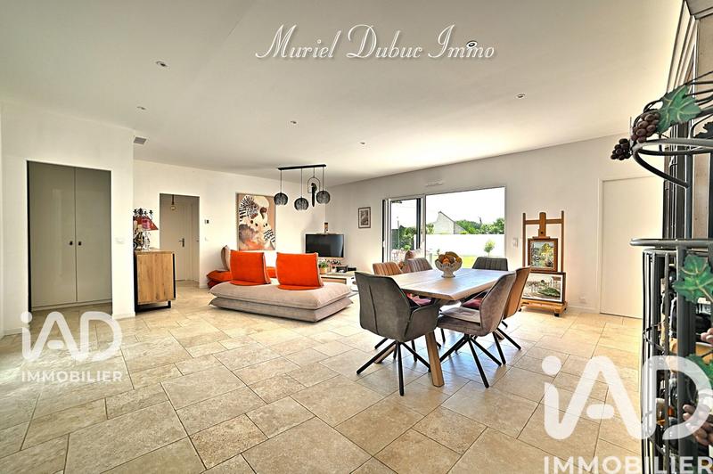 Maison - 133 m² - 5 pièces