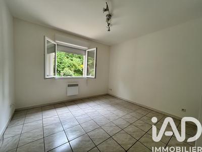 Maison - 89 m² - 4 pièces