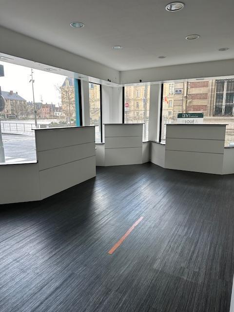 Local commercial - 87 m²