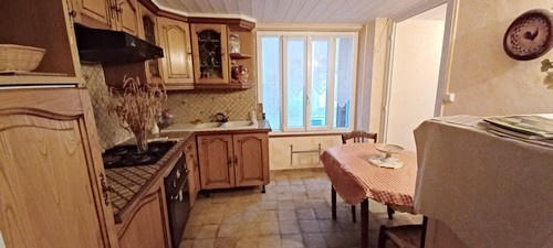 Maison - 70 m² - 6 pièces