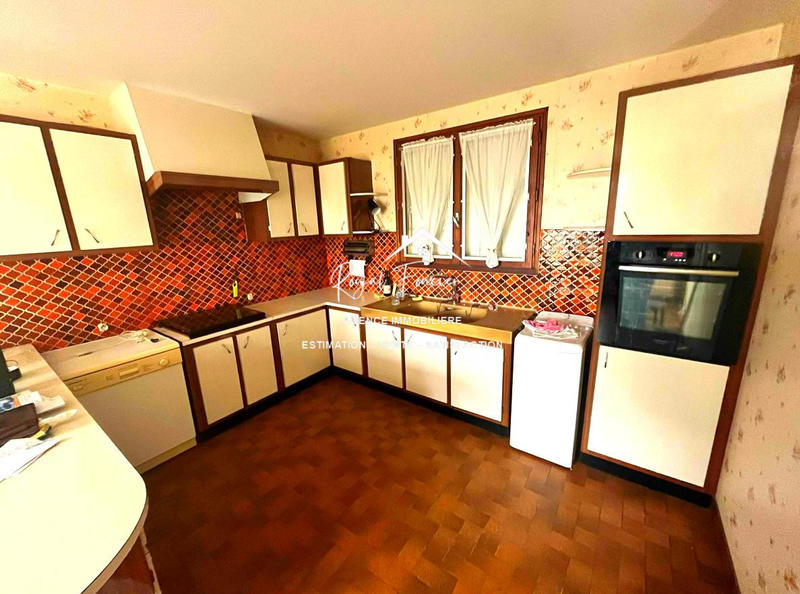 Maison ancienne - 130 m² - 8 pièces