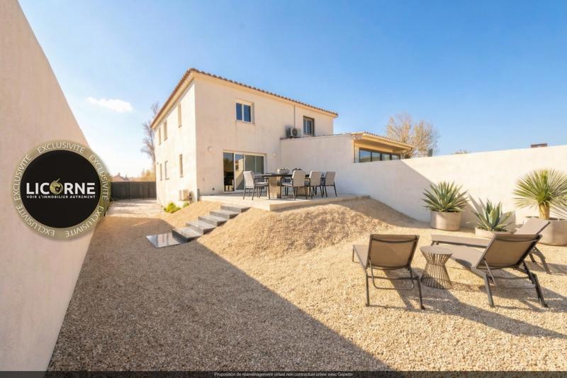 Maison - 93 m² - 4 pièces