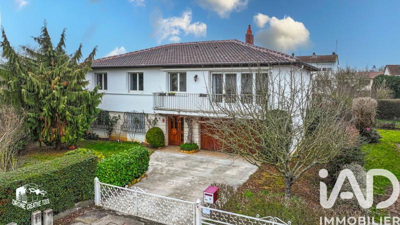 Maison de ville - 150 m² - 7 pièces