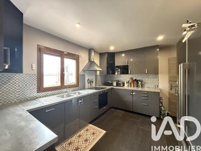 Maison - 135 m² - 7 pièces