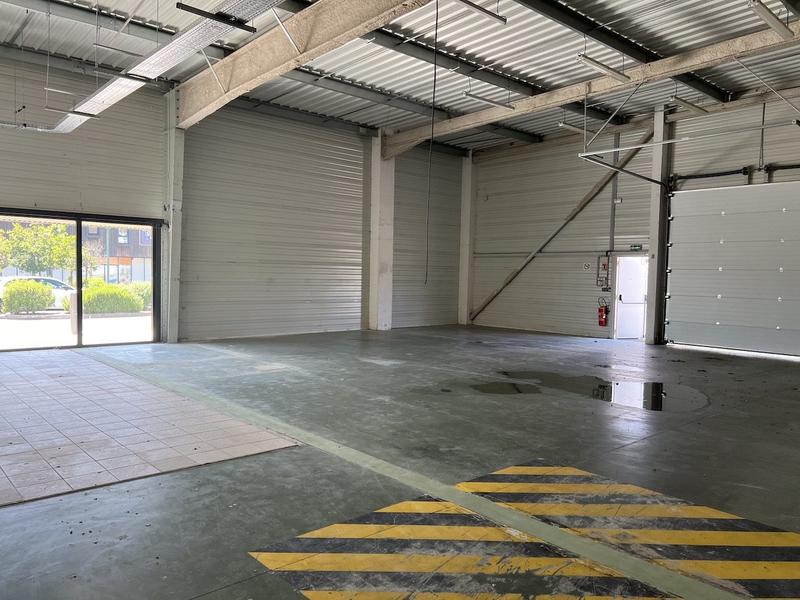 Local commercial - 290 m² - 2 pièces