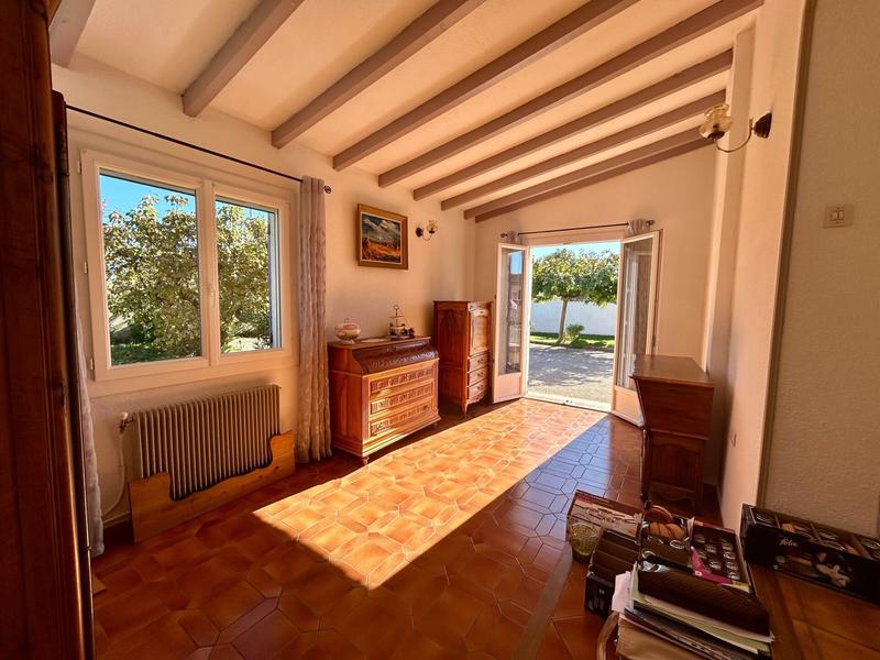 Villa - 196 m² - 8 pièces