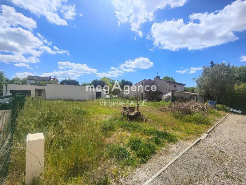 Terrain constructible - 366 m²