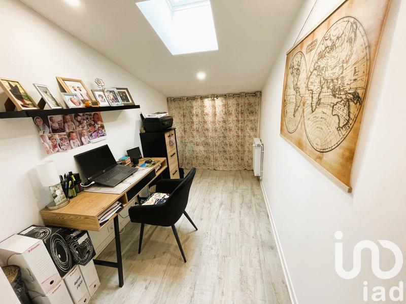 Maison - 255 m² - 6 pièces