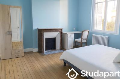 Chambre - 11 m² - 1 pièce