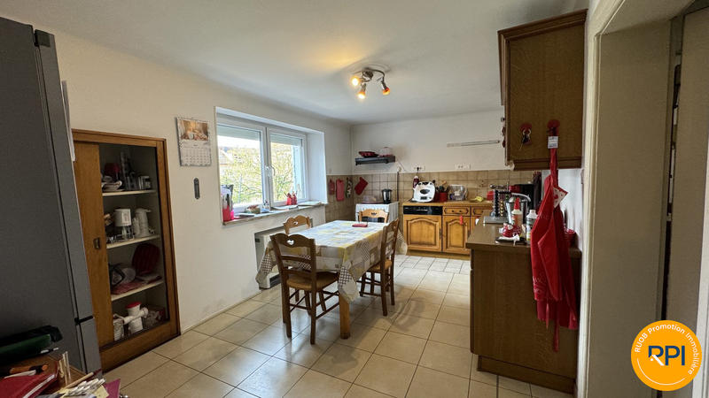 Maison - 193 m² - 7 pièces