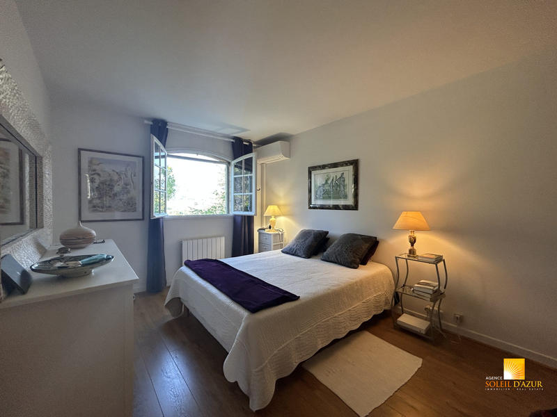 Villa - 168 m² - 5 pièces