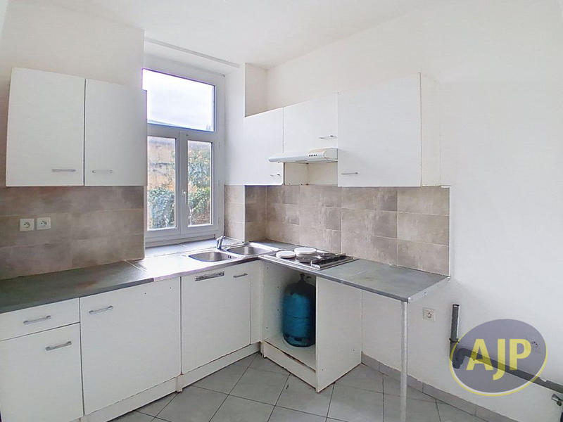 Maison de ville - 80 m² - 4 pièces