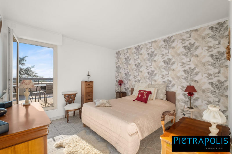 Appartement - 109 m² - 4 pièces