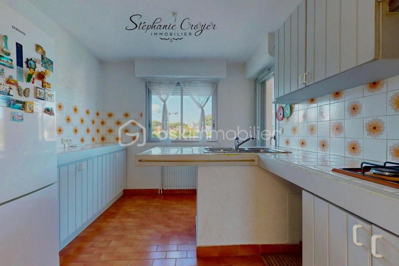 Appartement - 95 m² - 4 pièces