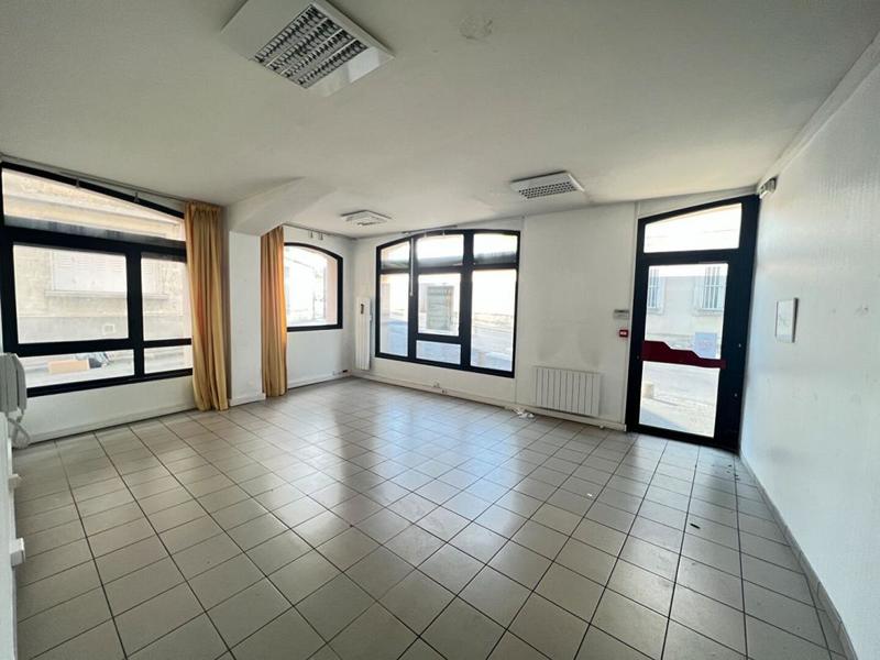 Divers - 150 m² - 6 pièces