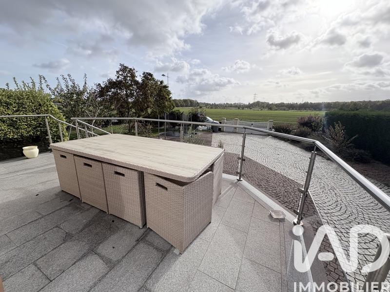 Maison - 125 m² - 6 pièces