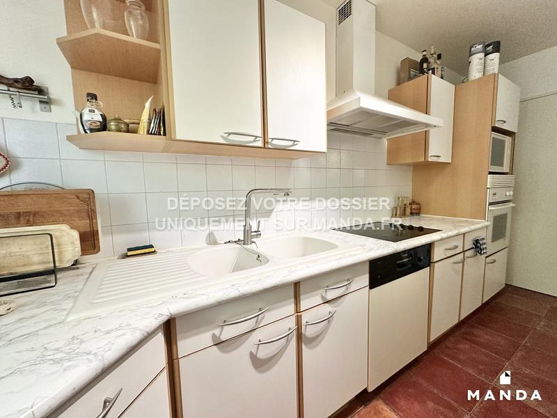 Chambre - 11 m² - 3 pièces