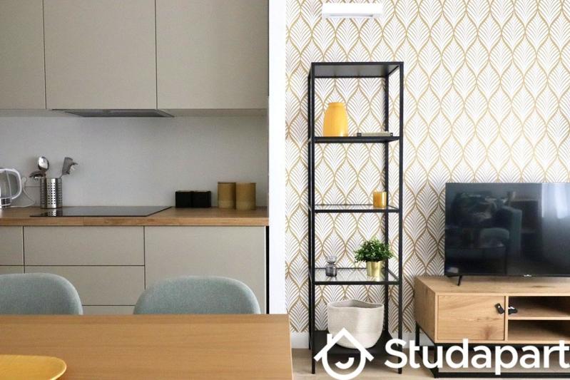 Chambre - 11 m² - 1 pièce