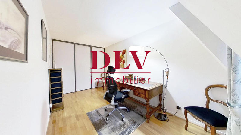 Appartement - 130 m² - 5 pièces