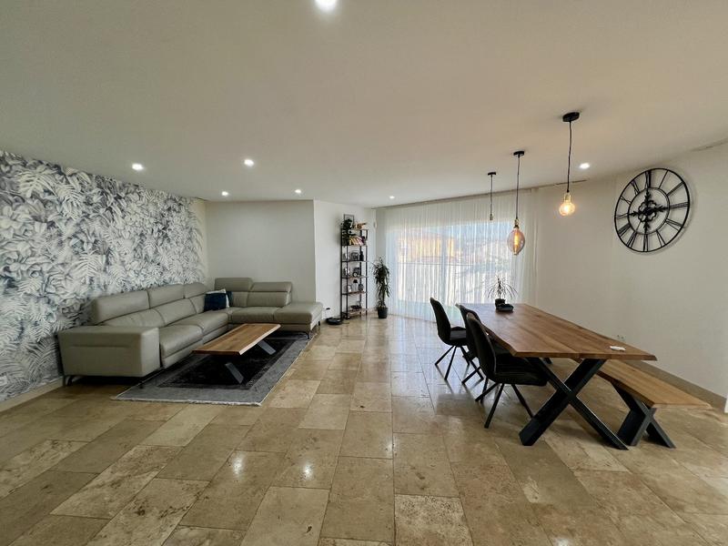 Maison contemporaine - 120 m² - 5 pièces