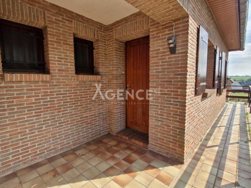 Maison - 230 m² - 6 pièces