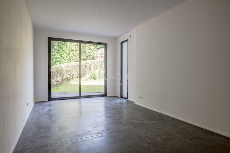 Villa - 310 m² - 7 pièces