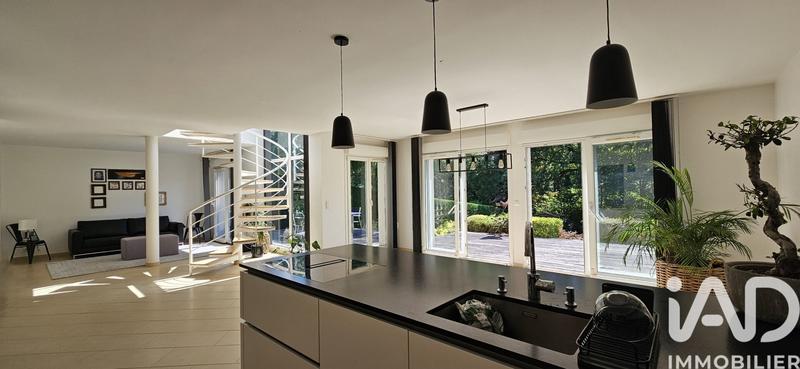 Maison - 159 m² - 5 pièces