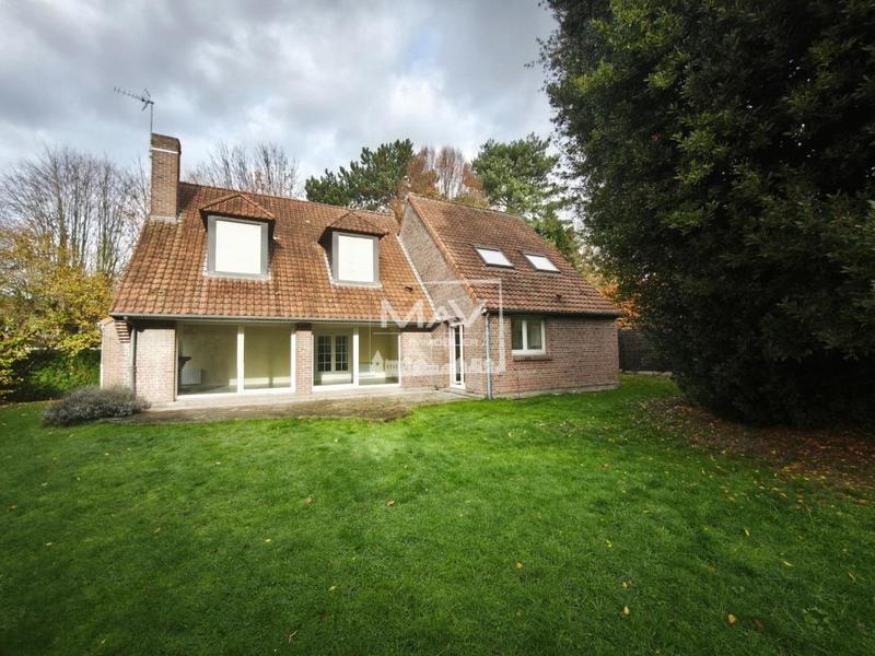 Maison - 158 m² - 5 pièces