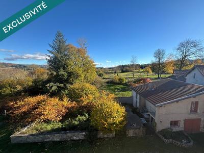 Maison - 222 m² - 8 pièces