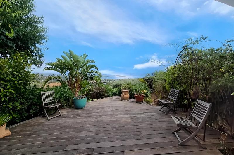 Appartement sur toit - 306 m² - 8 pièces