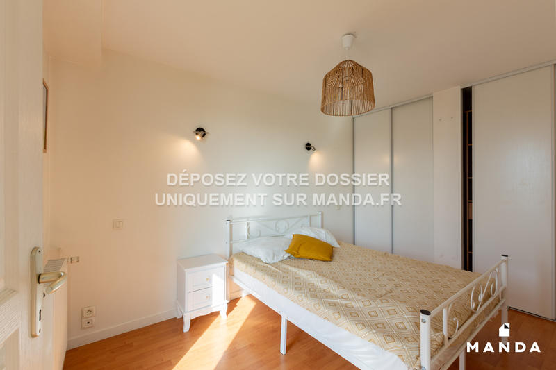 Chambre - 15 m² - 5 pièces