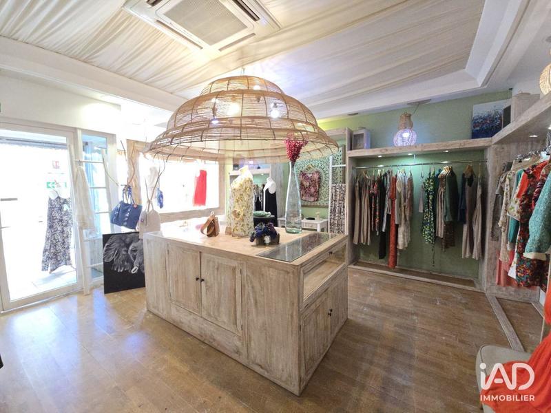 Local commercial - 67 m²