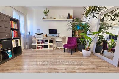 Villa - 164 m² - 5 pièces