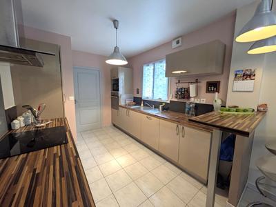 Maison - 113 m² - 7 pièces