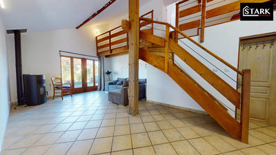 Maison - 107 m² - 6 pièces