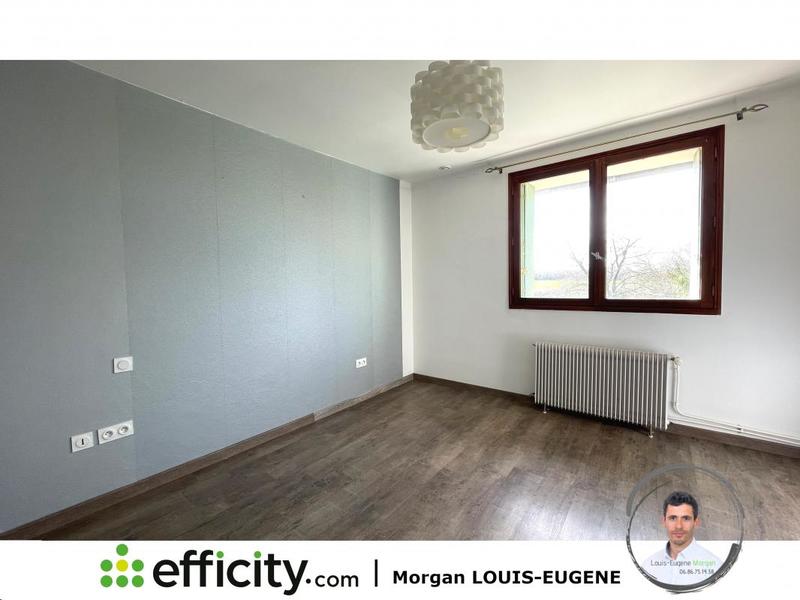 Maison - 185 m² - 7 pièces