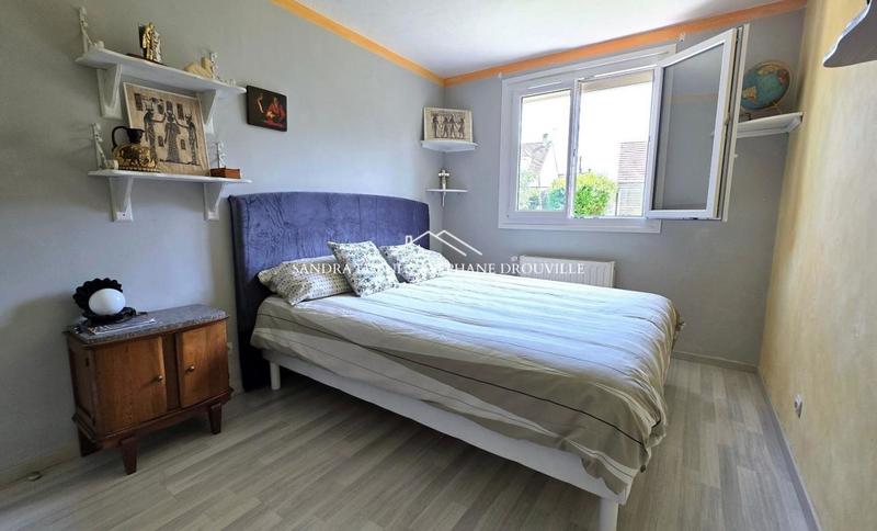 Maison - 189 m² - 8 pièces