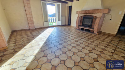 Maison - 129 m² - 4 pièces