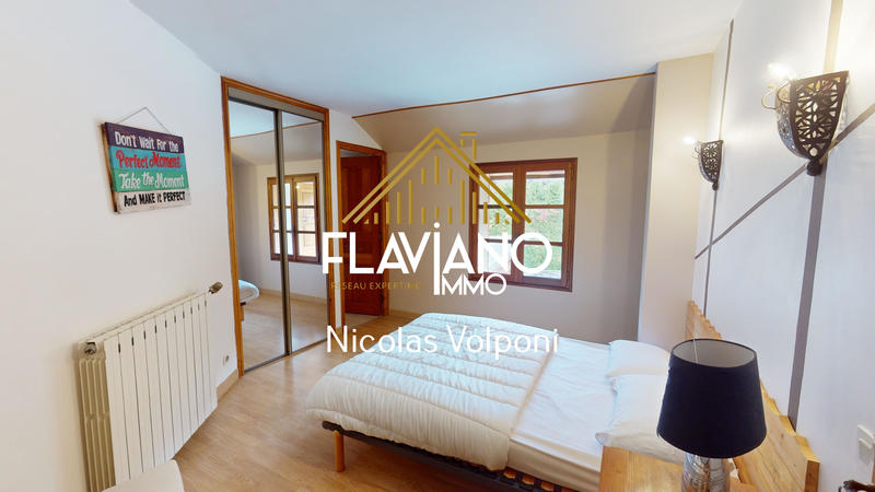 Appartement - 193 m² - 5 pièces