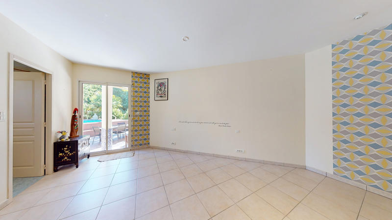 Maison - 193 m² - 6 pièces