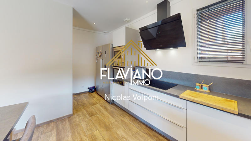 Maison - 150 m² - 5 pièces