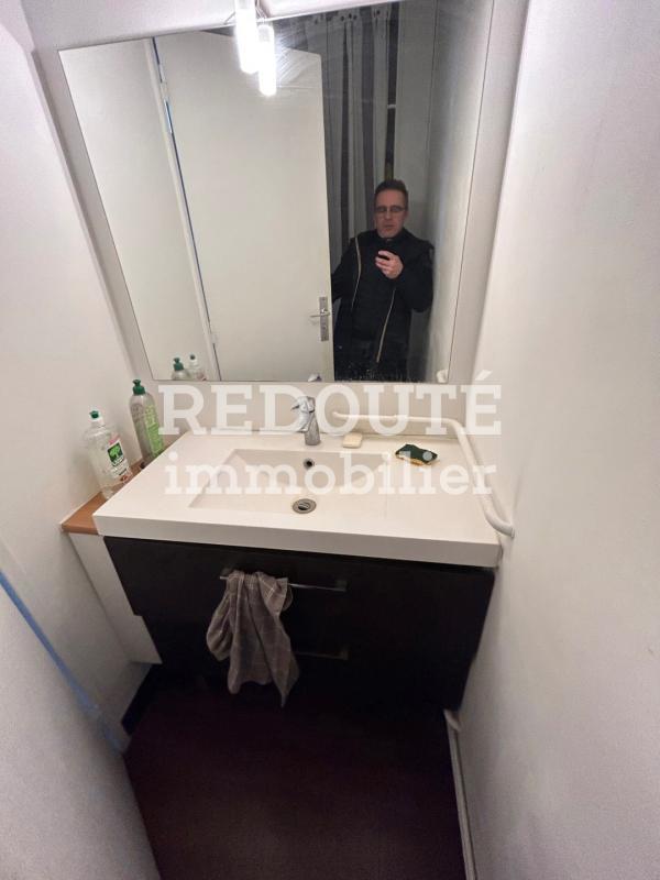 Bureau - 23 m² - 2 pièces