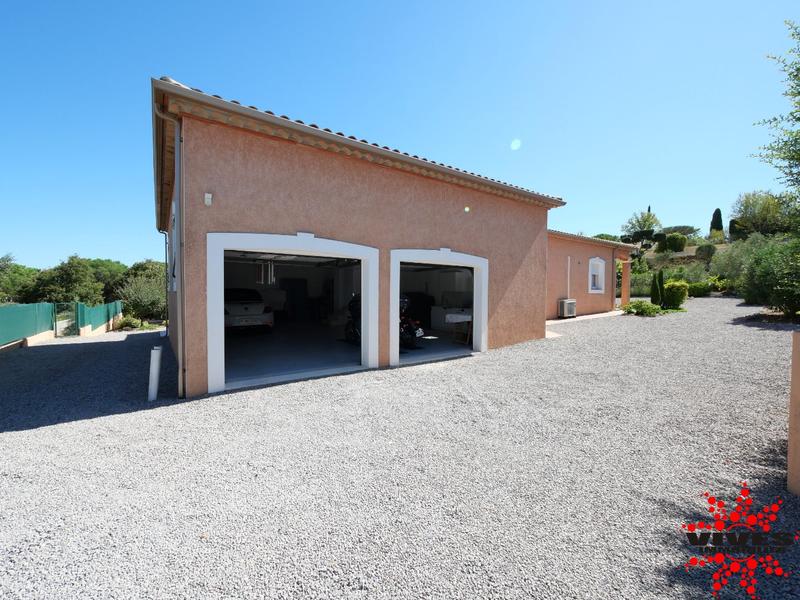 Villa - 213 m² - 6 pièces