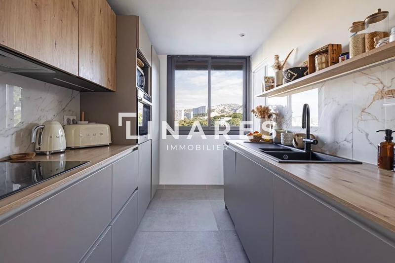 Appartement - 65 m² - 4 pièces