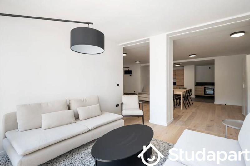 Maison - 12 m² - 1 pièce