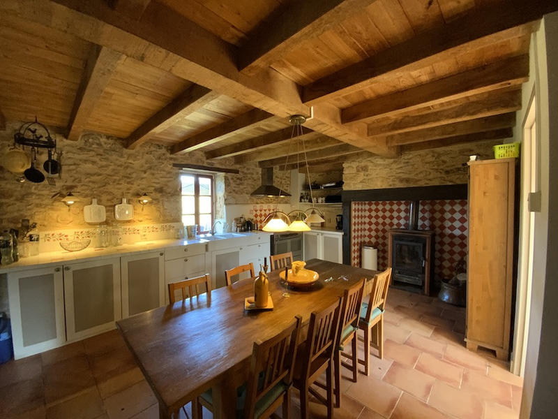 Maison - 170 m² - 7 pièces