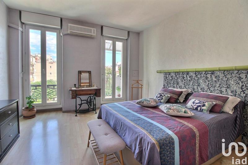 Appartement - 103 m² - 4 pièces