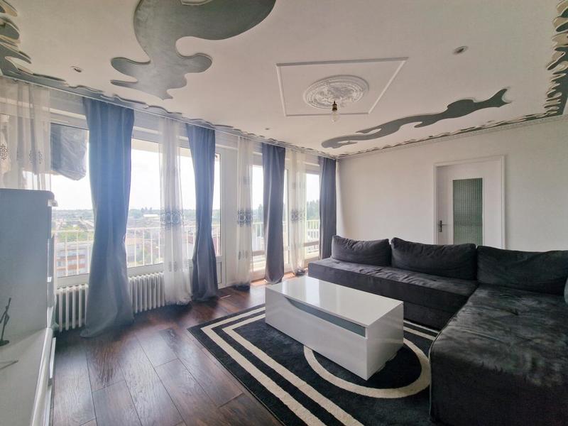 Appartement - 88 m² - 4 pièces