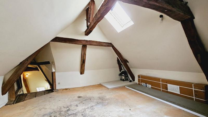 Appartement - 111 m² - 5 pièces